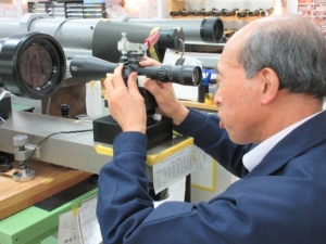 From the March Scope Service Center (3) :  Inquiry from our customer that there is a black shadow at the edge